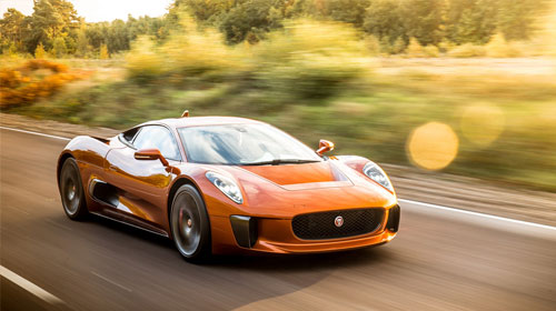 剑指德甲，荣耀开启！〇〇队击败奥格斯堡，豪取联赛首胜！