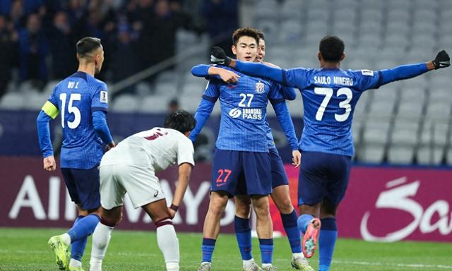 包含申花大胜对手，积极备战未来比赛的词条