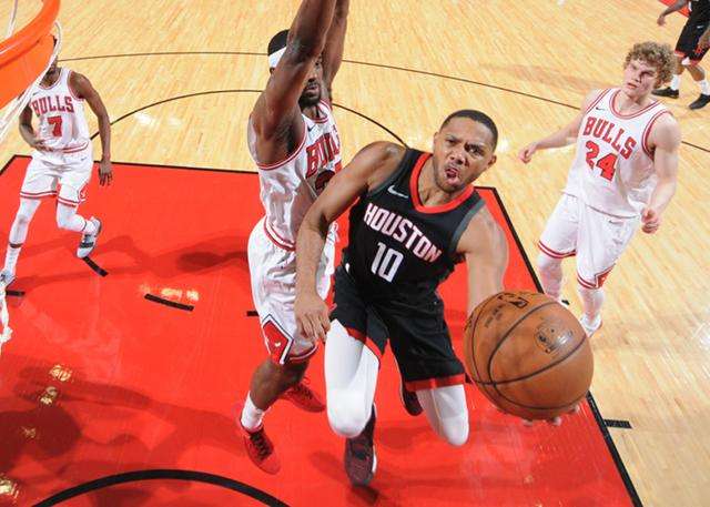 爱游戏亚洲官网-火箭前锋连续砍下高分成为最佳