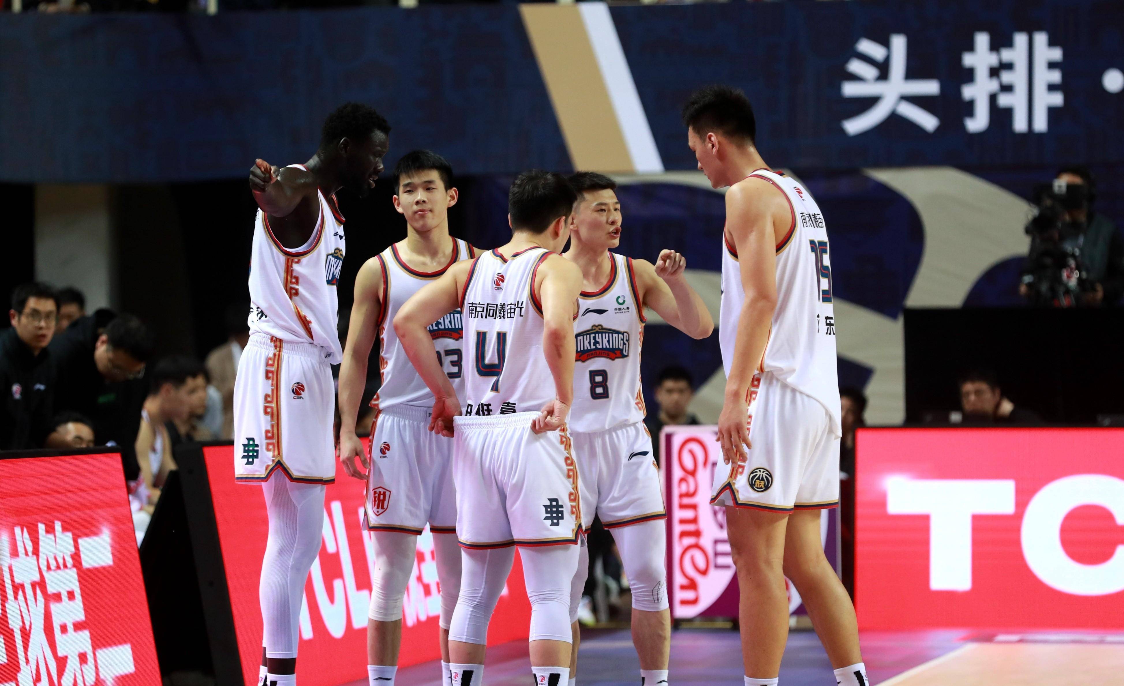 爱游戏在线登录-江苏明日火热迎战南京同曦队