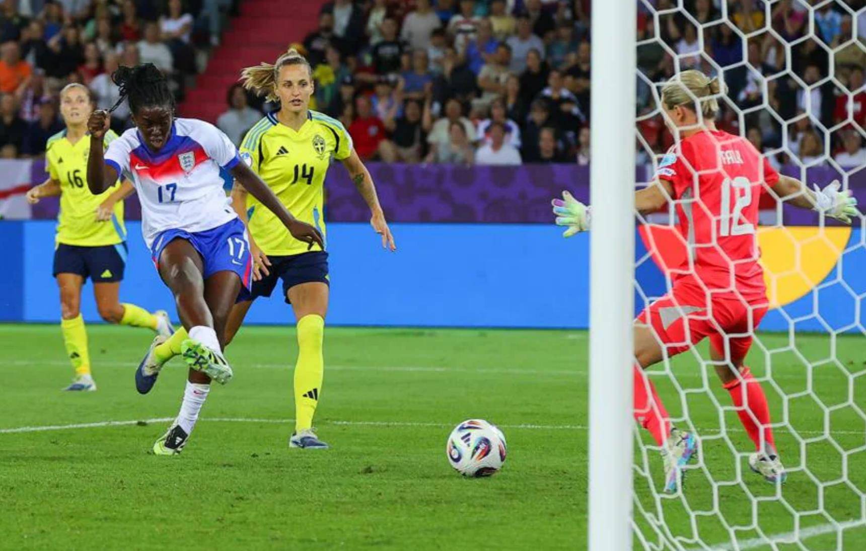 英格兰女足战胜瑞典队,晋级四强 英格兰女足战胜瑞典队,晋级四强