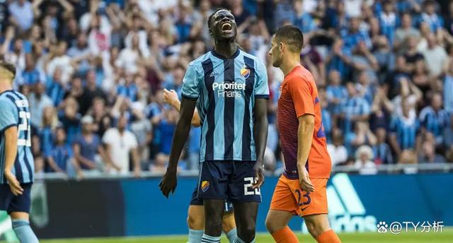 切尔西主场击败对手,维持追赶势头的简单介绍 切尔西主场击败对手,维持追赶势头的简单介绍