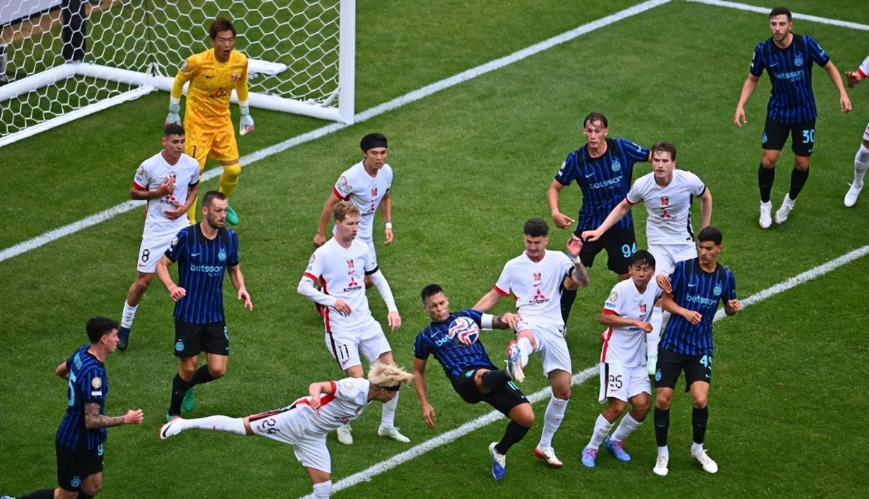 关于独立队主场战胜河床豪取阿根廷超级联赛榜首的信息