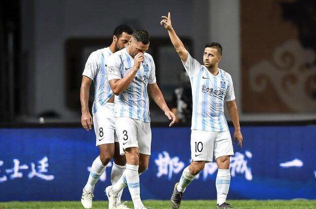 包含广州富力与广州城市德比大战中收获胜利的词条