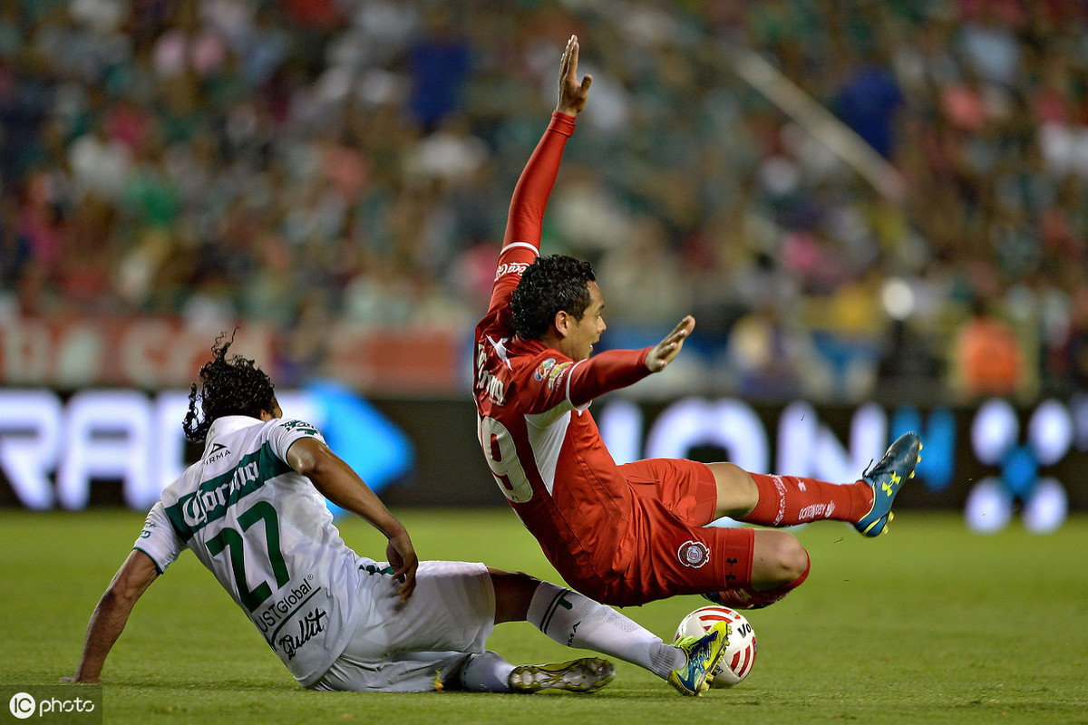 希腊队战胜罗马尼亚队丹麦队遭遇挑战 希腊队战胜罗马尼亚队丹麦队遭遇挑战