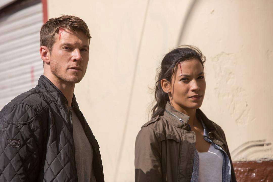 精英对决：奥运选手们为荣耀而战的简单介绍