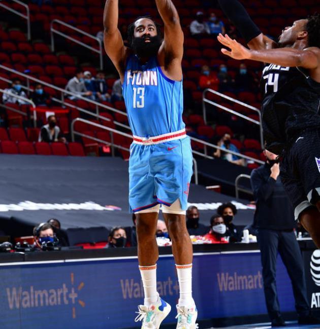 爱游戏-包含哈登缺战雷霆遭逆转休城主场负的词条