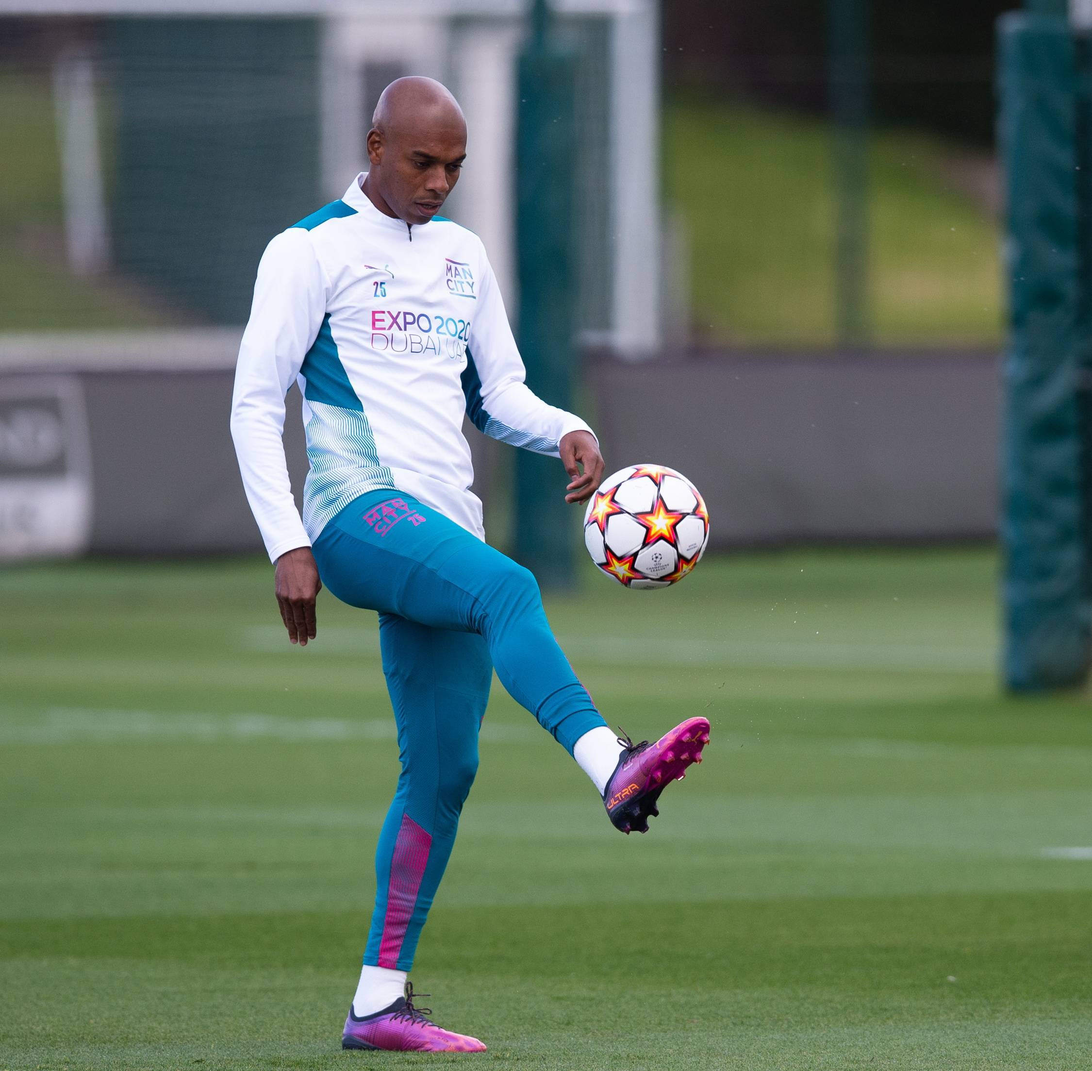 关于曼城备战欧冠决赛,教练组严密部署战术的信息 关于曼城备战欧冠决赛,教练组严密部署战术的信息