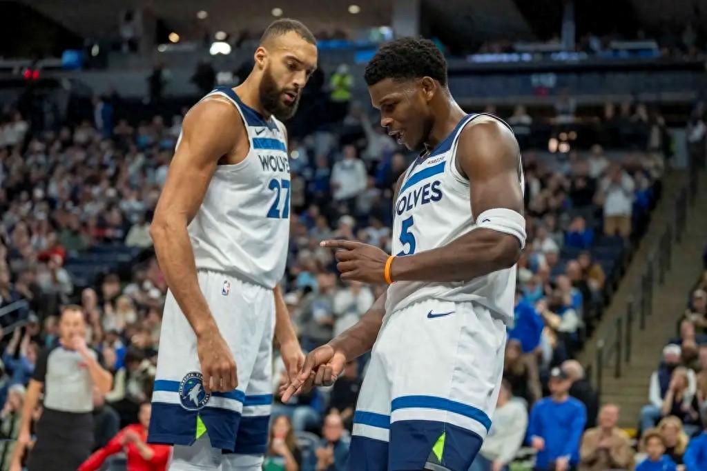 爱游戏入口-惊心动魄的比赛：双方实力对比让人无比期待的简单介绍