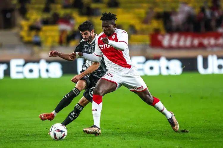 摩纳哥客场赢布雷斯特,士气高涨 摩纳哥客场赢布雷斯特,士气高涨