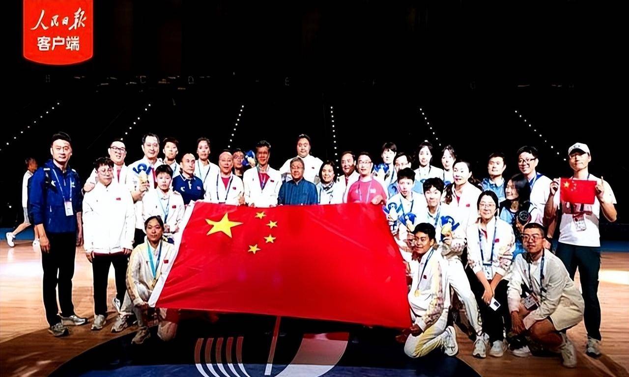 爱游戏在线-篮球专业队伍在国际比赛中取得胜利