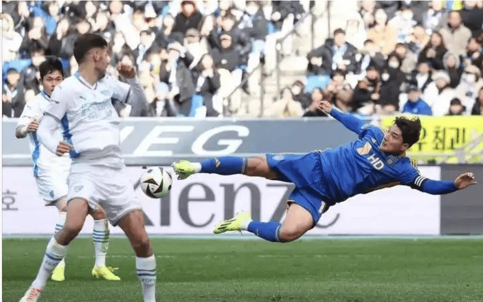 韩国铁血进攻，亚洲顶级俱乐部联赛焦点热议