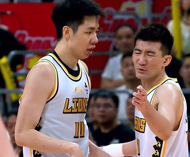 河南男篮战胜对手,积分榜排名稳健的简单介绍 河南男篮战胜对手,积分榜排名稳健的简单介绍