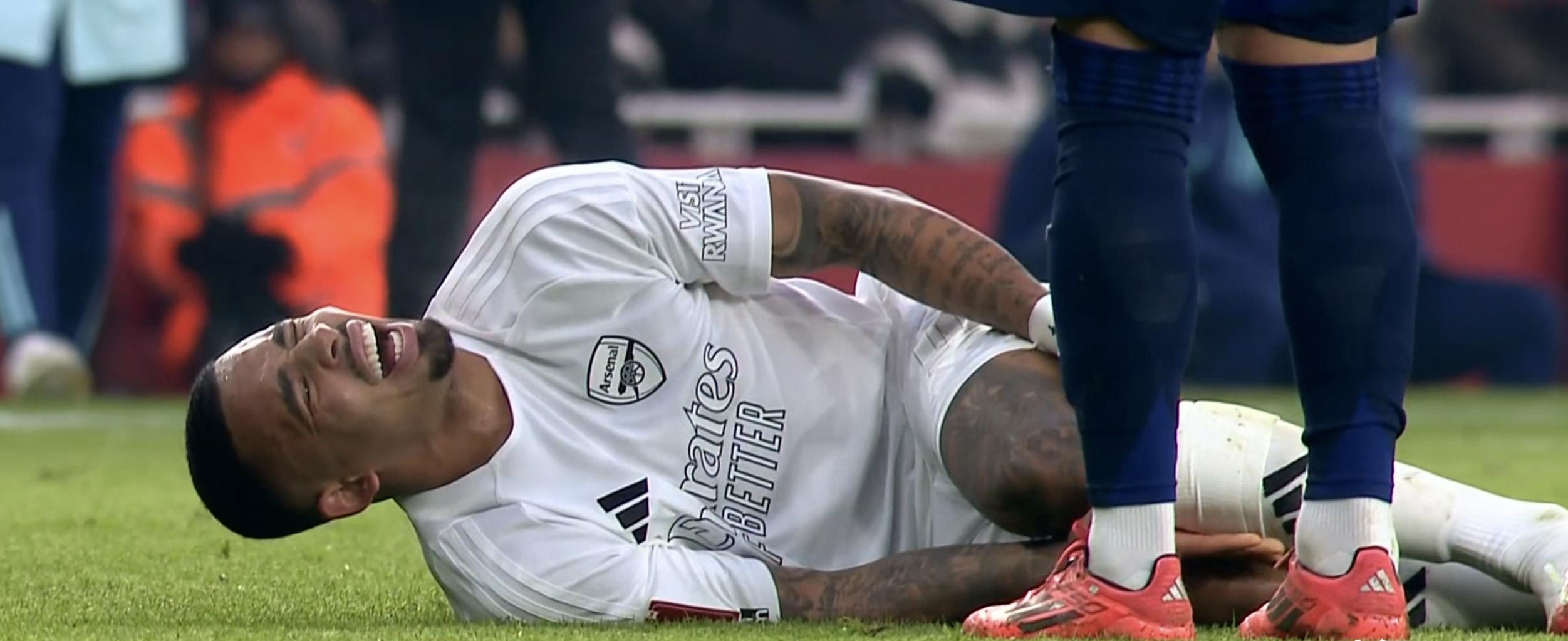 爱游戏在线登录-曼联主场惨败，球员状态堪忧