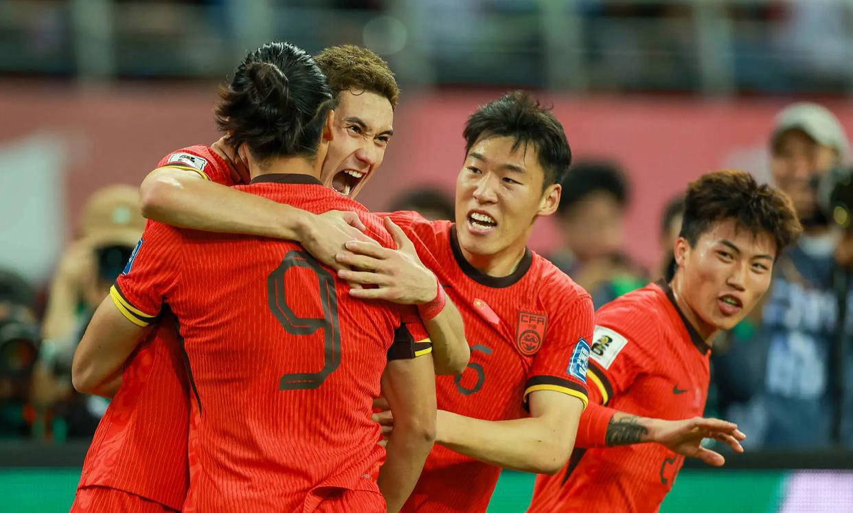 国内球队在世界比赛中力压对手