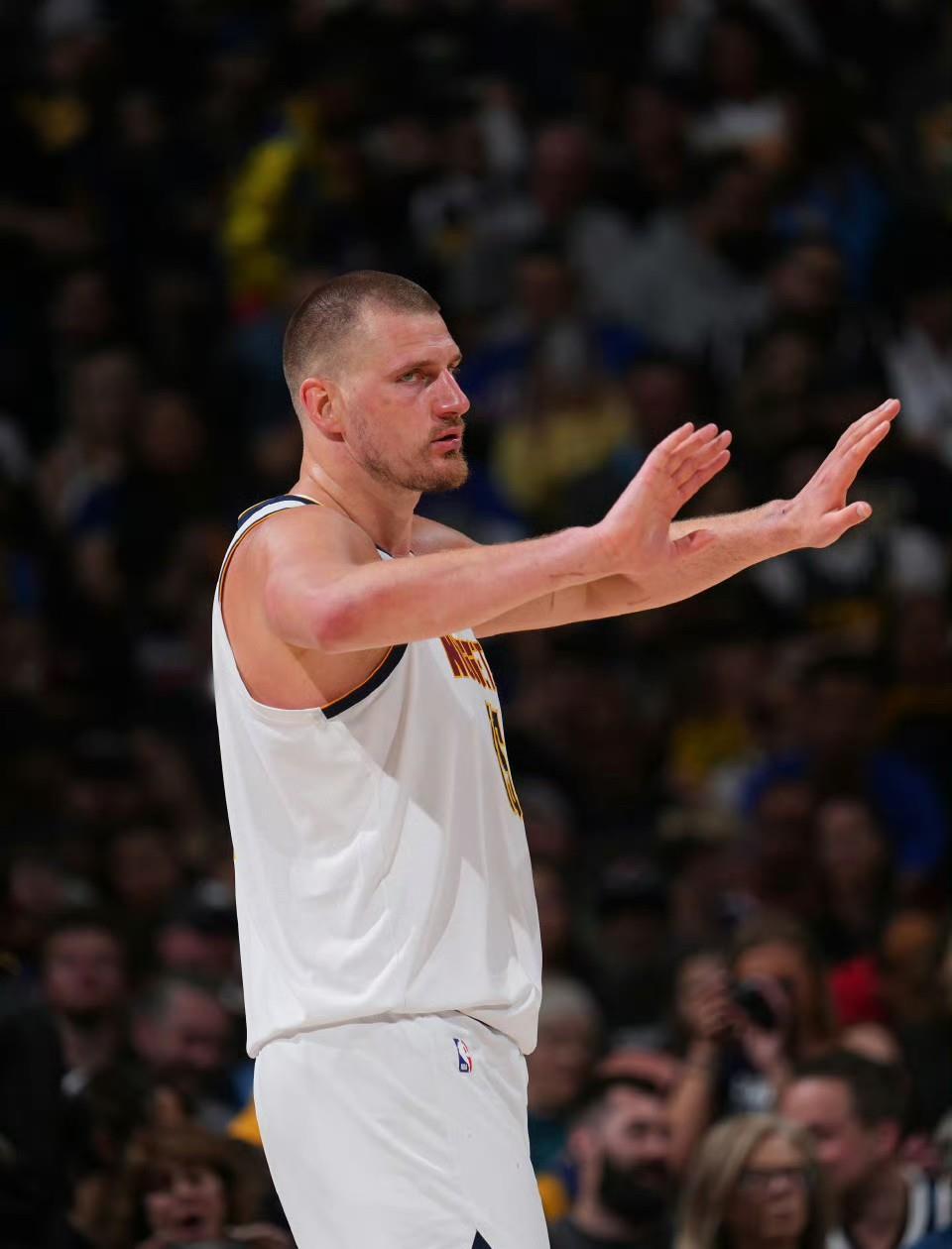 76人球员西蒙斯完成手术治疗 76人球员西蒙斯完成手术治疗