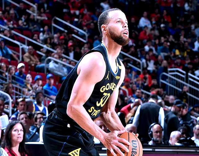 爱游戏-勇士再胜黄蜂，库里表现抢眼