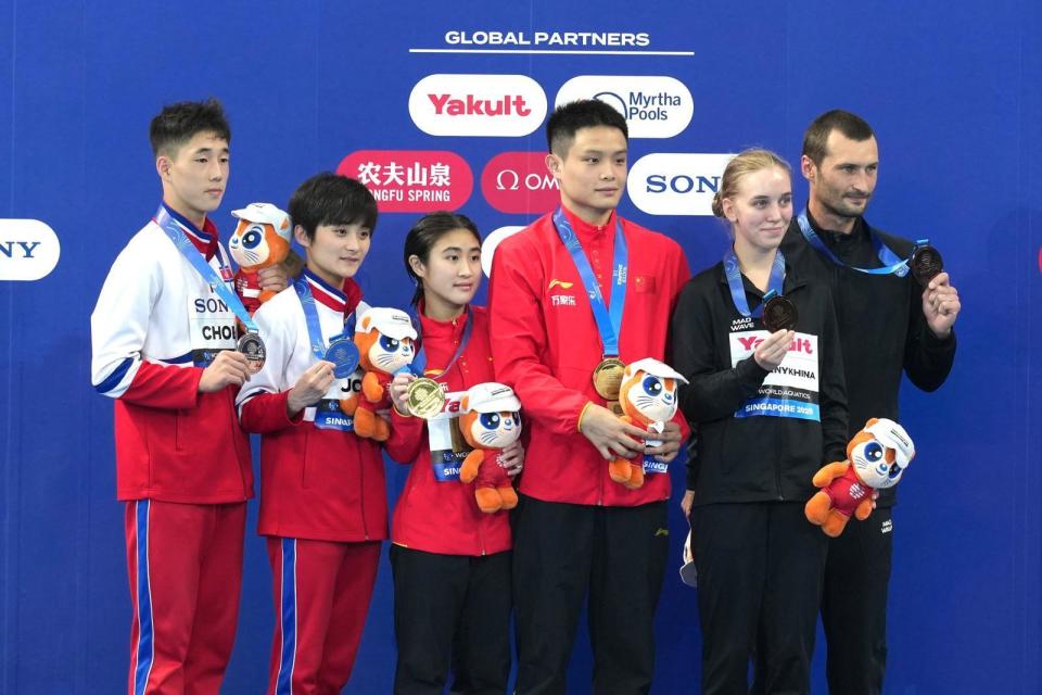 爱游戏-包含澳大利亚游泳选手拼搏到底，夺得铜牌的词条