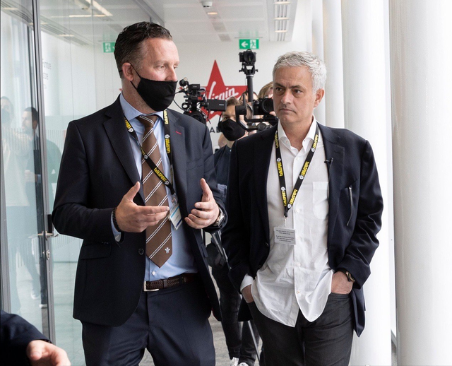 爱游戏官网网页版入口-欧洲传奇教练再传爆炸，魔力无可阻挡