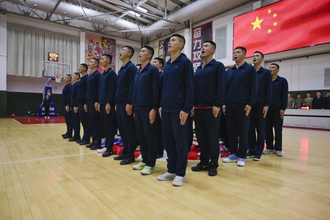 重返巅峰,球队士气高昂气势如虹的简单介绍 重返巅峰,球队士气高昂气势如虹的简单介绍