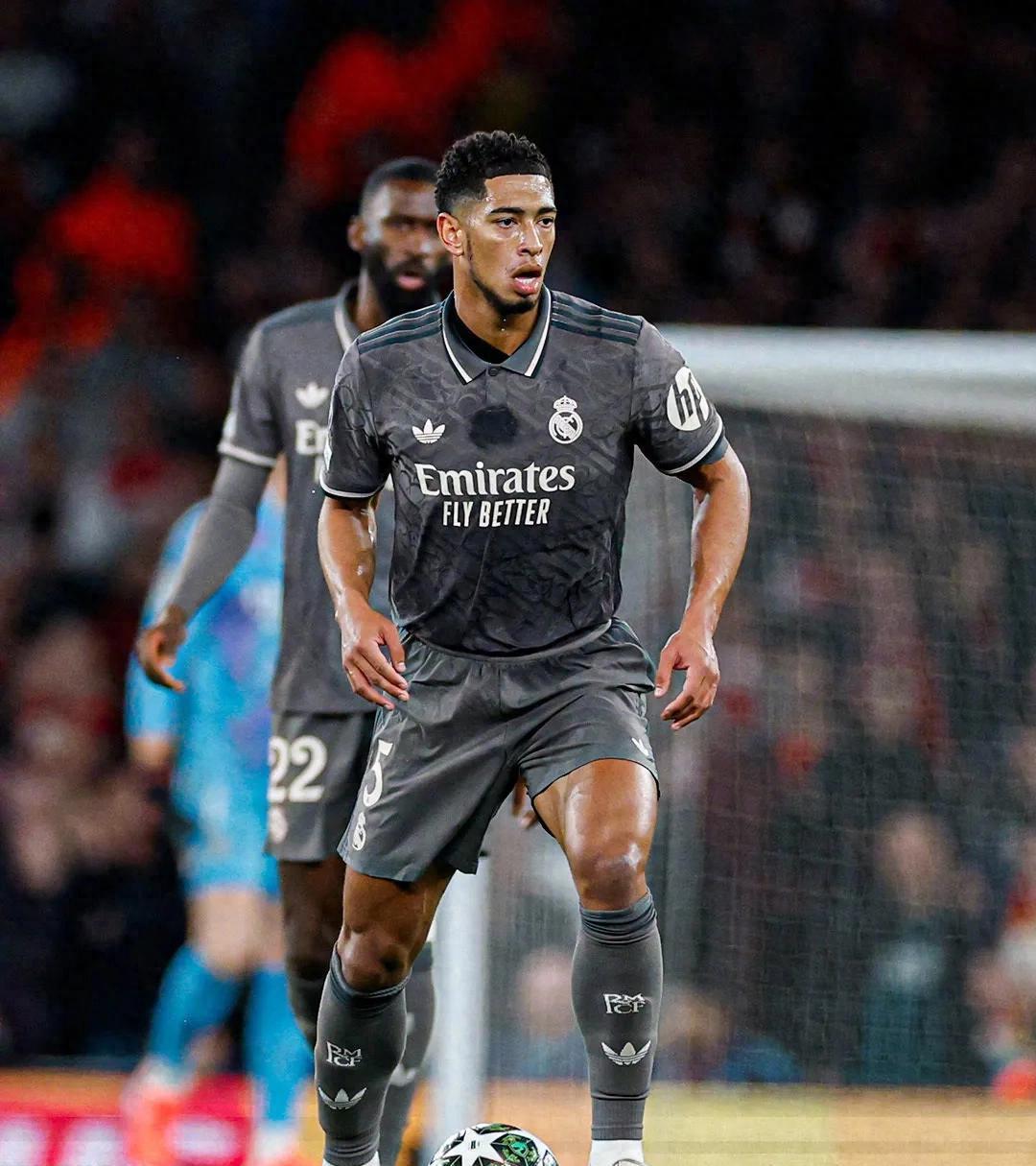 爱游戏登录-皇马力克利物浦，晋级欧冠四强，冠军在望的简单介绍