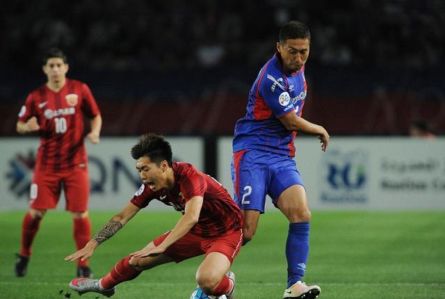 爱游戏官方登录入口-上港惨败泰达，遭遇联赛连败