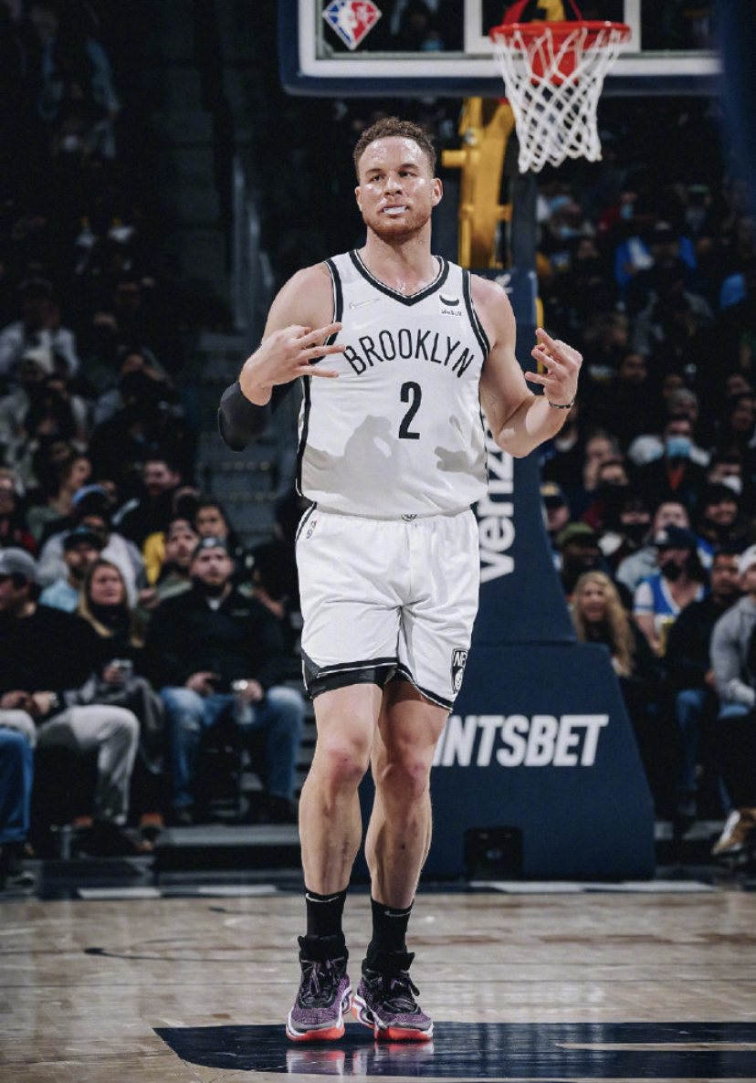 爱游戏app下载-篮网全员努力！卡里斯·莱弗特超霸气获得双双数据的简单介绍